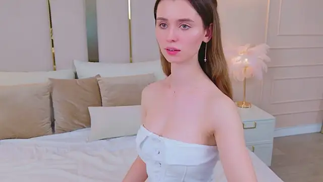 MarybethSnow online show from April 18, 7:58 pm