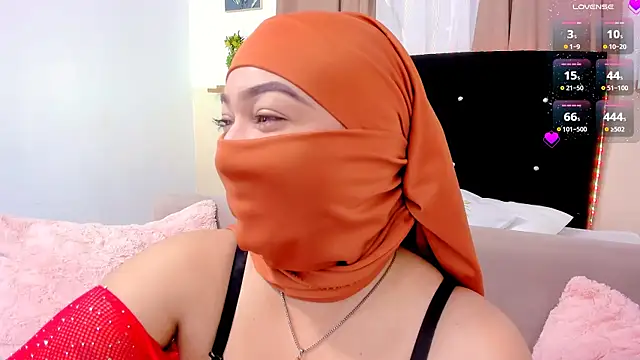 Kendra Kait online show from December 17, 12:09 pm