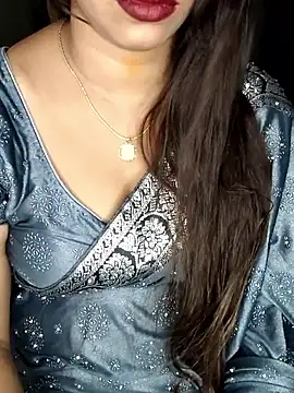 Snapshot of cuty-riya143 chatting on September 14, 4:38 pm cuty-riya143 online show from September 14, 4:38 pm