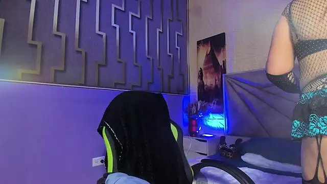 maria paulac online show from February 22, 7:20 am