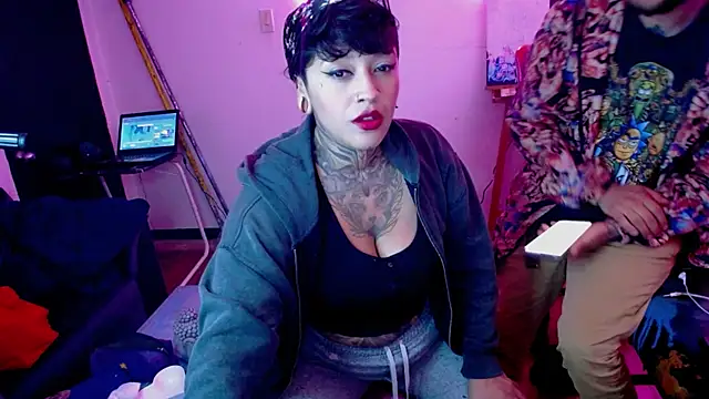 tatouagendecouple online show from September 9, 7:19 am