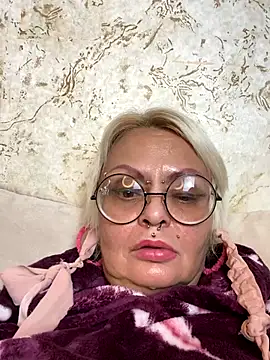 Gardener of Illusions online show from October 8, 7:56 am