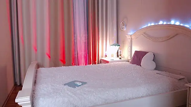 Avylew online show from January 11, 9:31 pm