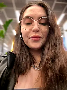 meow girl online show from November 7, 10:54 am