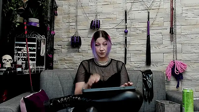 CruelMistress online show from February 11, 12:58 am