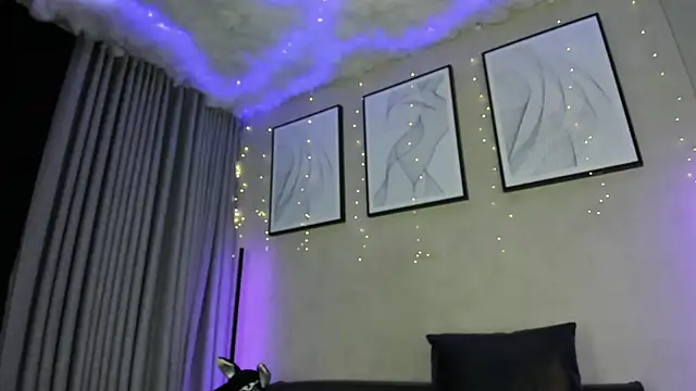 Morgan Hilll  online show from January 16, 12:12 pm