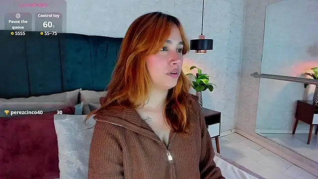 AdeleAndersonn online show from April 6, 7:37 pm