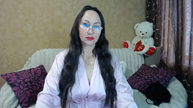 MilfBrunet online show from October 27, 10:33 am