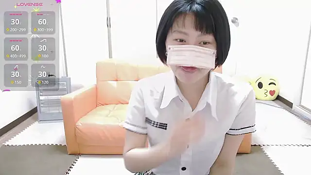 minamina1221 online show from April 23, 7:05 pm