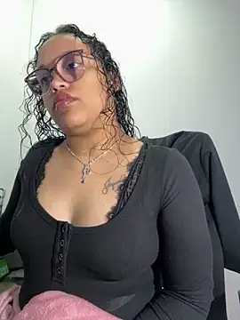 angela angels  online show from October 18, 2:03 am