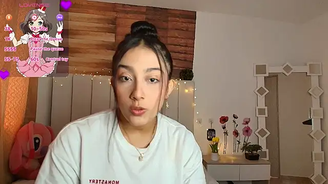 Alyssapark online show from June 16, 7:37 pm