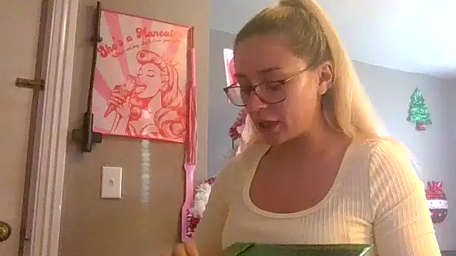 lexybabyxo online show from December 16, 1:28 pm