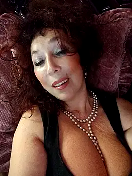 GypsyEsmeralda online show from September 14, 3:10 pm