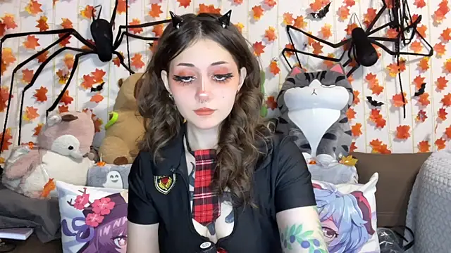  Devill Baby online show from September 21, 5:33 pm