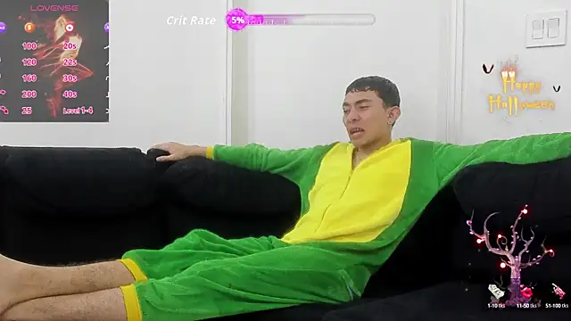 StrawwBoys online show from November 4, 10:42 am