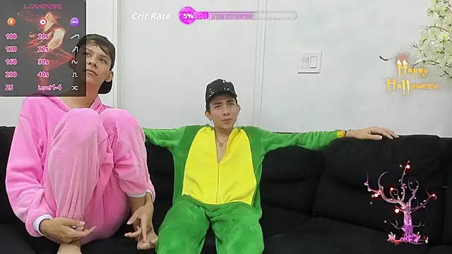 StrawwBoys online show from October 23, 10:32 am