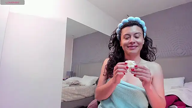 JaneLondon online show from April 10, 11:27 am