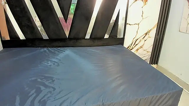 KarinaSimonz online show from November 7, 7:52 pm