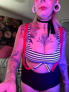 Eva Monroe- online show from October 27, 6:03 pm