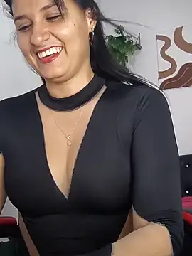 elena jonees online show from November 28, 8:12 pm