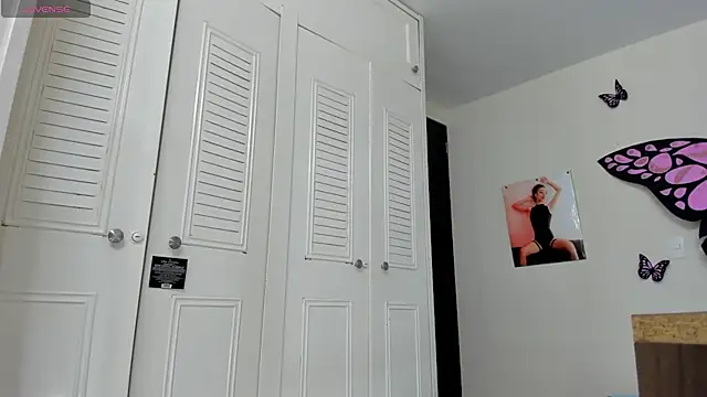 sweet amalia4 online show from October 21, 8:13 pm