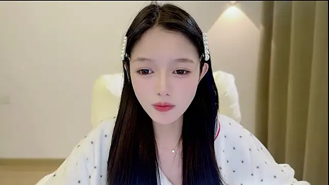 xiaodaibabyy online show from October 29, 1:37 pm