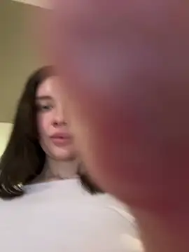 slowlove 1 online show from February 6, 8:12 pm