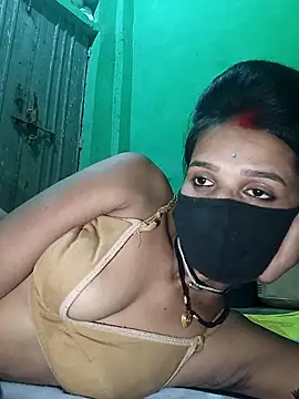Snapshot of Hoty_girl_143 chatting on October 17, 3:59 pm Hoty girl 143 online show from October 17, 3:59 pm