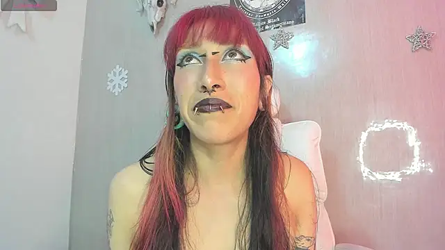 Asterothxznikki online show from April 29, 11:43 pm