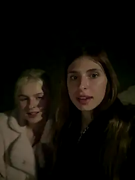 emma05 online show from December 3, 8:00 pm