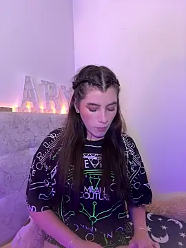 ARITOO  online show from November 16, 6:15 am