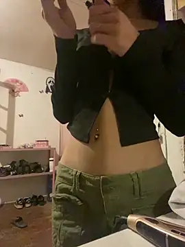 kittyprettybby online show from March 16, 11:30 pm