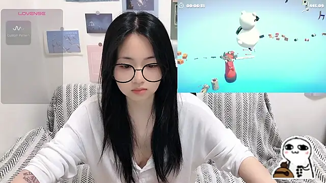 LiLiYbaby online show from April 27, 6:54 am