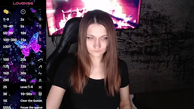 PamelaYoun online show from March 18, 6:13 pm