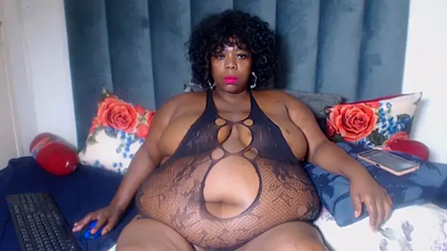 BustyWendyXXX47 online show from February 22, 1:12 pm