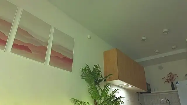 Lili Roze  online show from September 23, 5:38 am