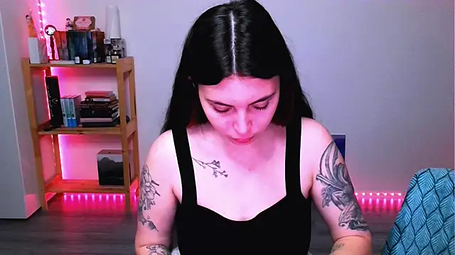 Snapshot of peaachybabe__ chatting on October 19, 2:57 am peaachybabe online show from October 19, 2:57 am