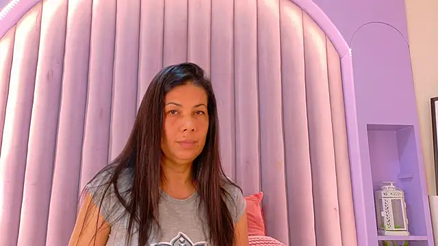 JaylaScott   online show from March 28, 7:35 pm