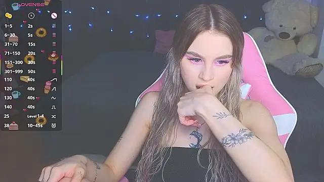 doll barbieee online show from March 22, 11:55 pm