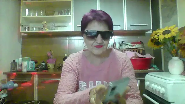 Ely Elenita online show from November 12, 11:30 am