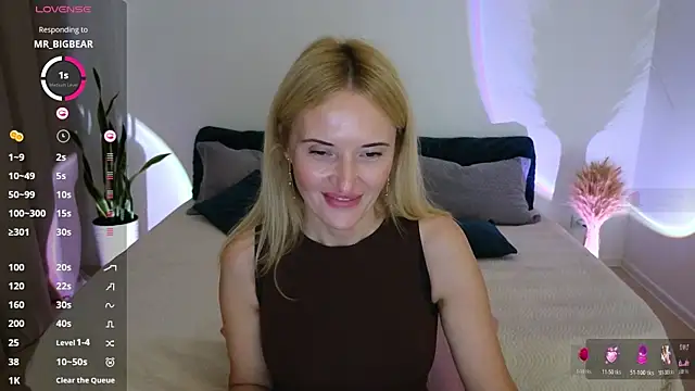 AlisssaRose online show from October 24, 9:44 pm