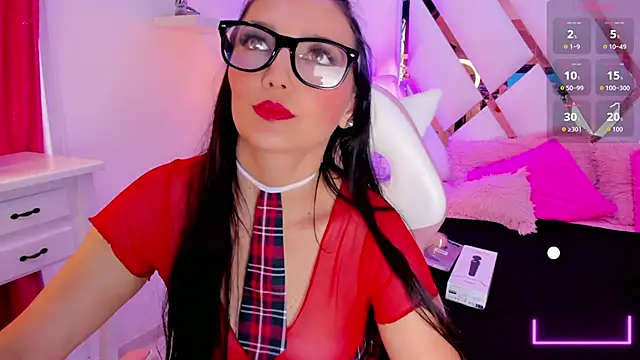 samy  milf online show from October 9, 8:24 pm