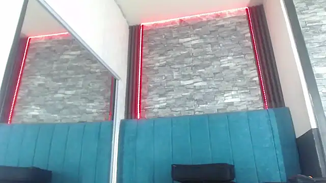 Snapshot of kihara_candy69 chatting on September 19, 9:25 pm kihara candy69 online show from September 19, 9:25 pm