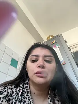 Amberseyes online show from April 23, 7:49 am
