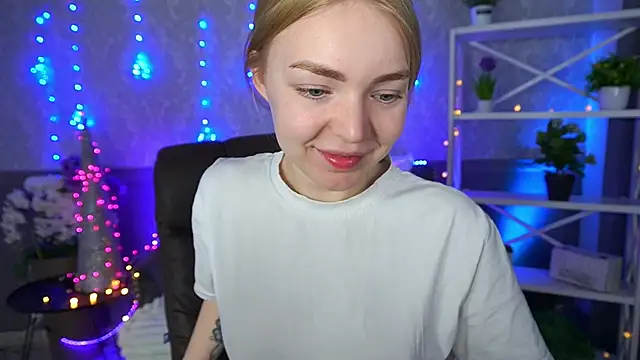 EmilySunshineS online show from January 7, 7:12 am