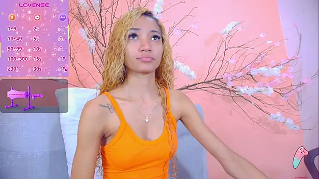 Charlotte Love10 online show from November 4, 11:59 am