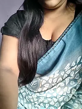 Cute payal0 online show from December 21, 6:06 am