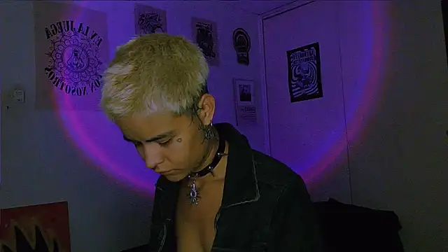 alex one888 online show from April 15, 11:38 pm