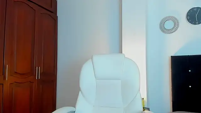 kathyajhonss online show from February 28, 11:04 pm