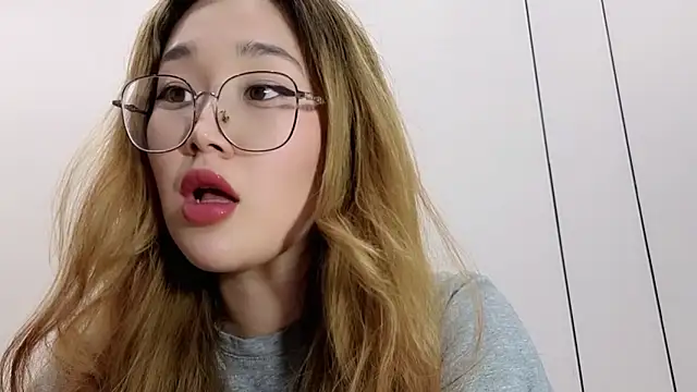 Jennatyan online show from January 17, 1:40 pm